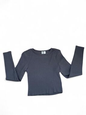 H&M Dividend grey long sleeve top Size S.